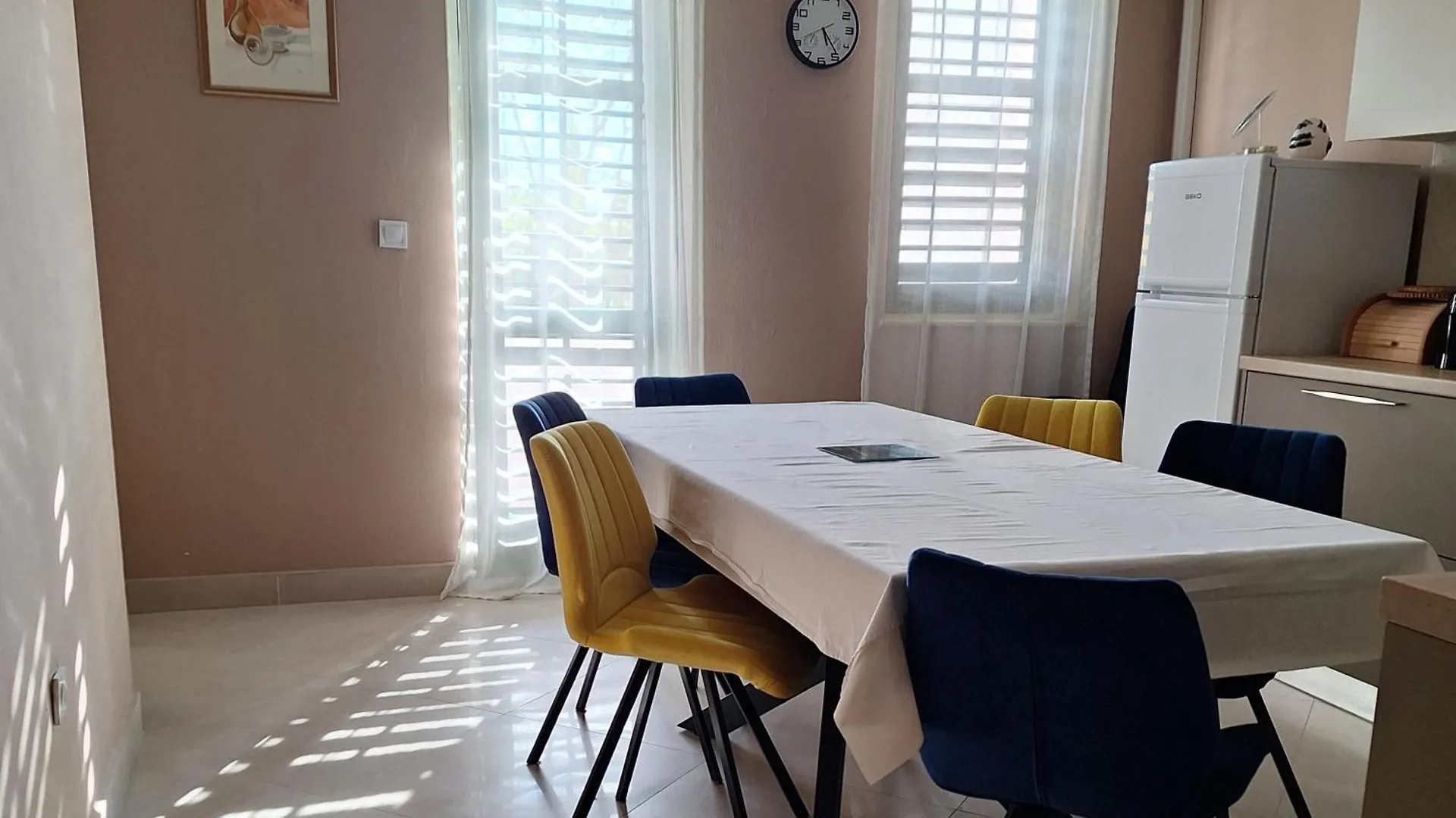 شقة Cozy Condo روفينج